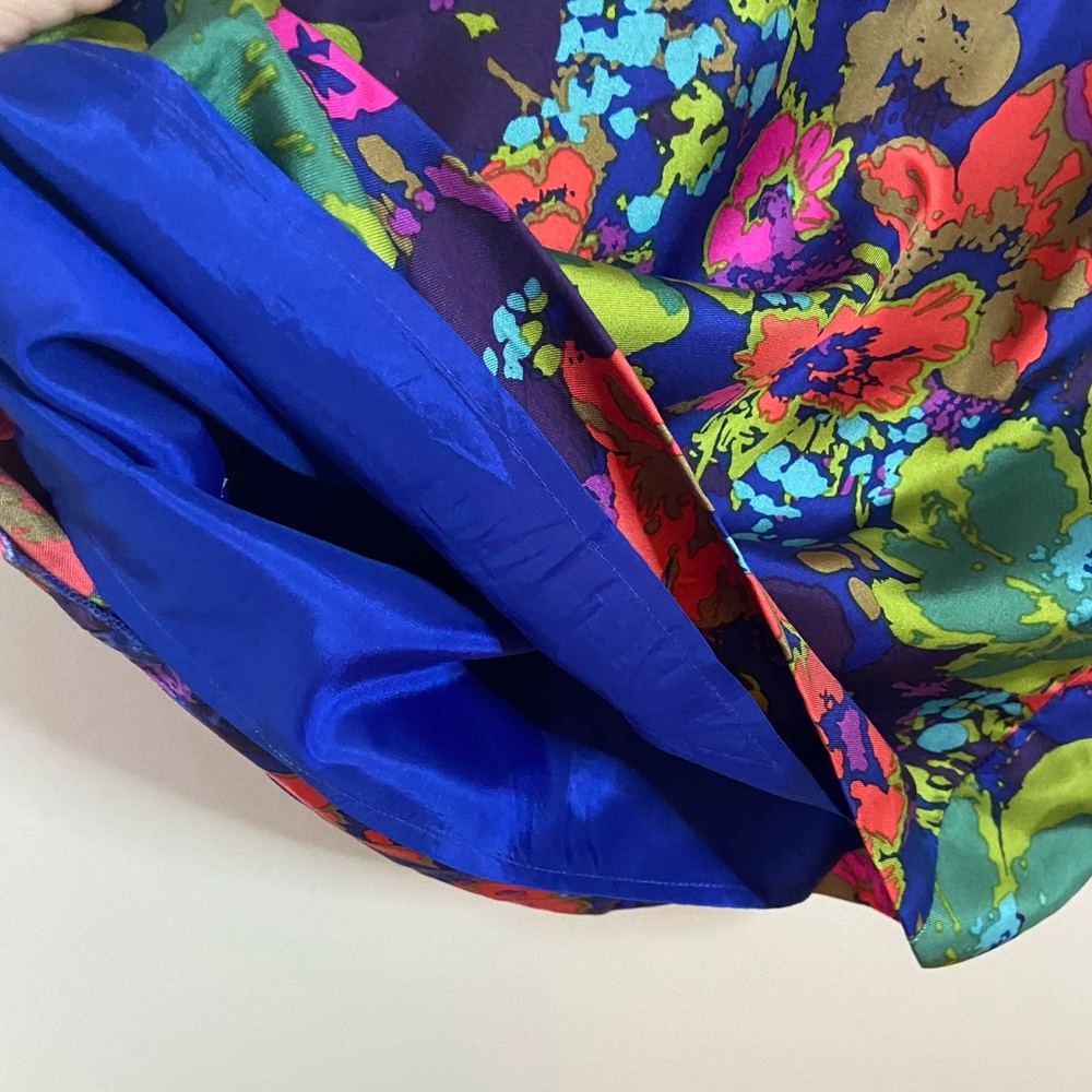 J Crew silk shift dress, Jules Ashbury , vibrant floral, size 00, EUC - Picture 6 of 8